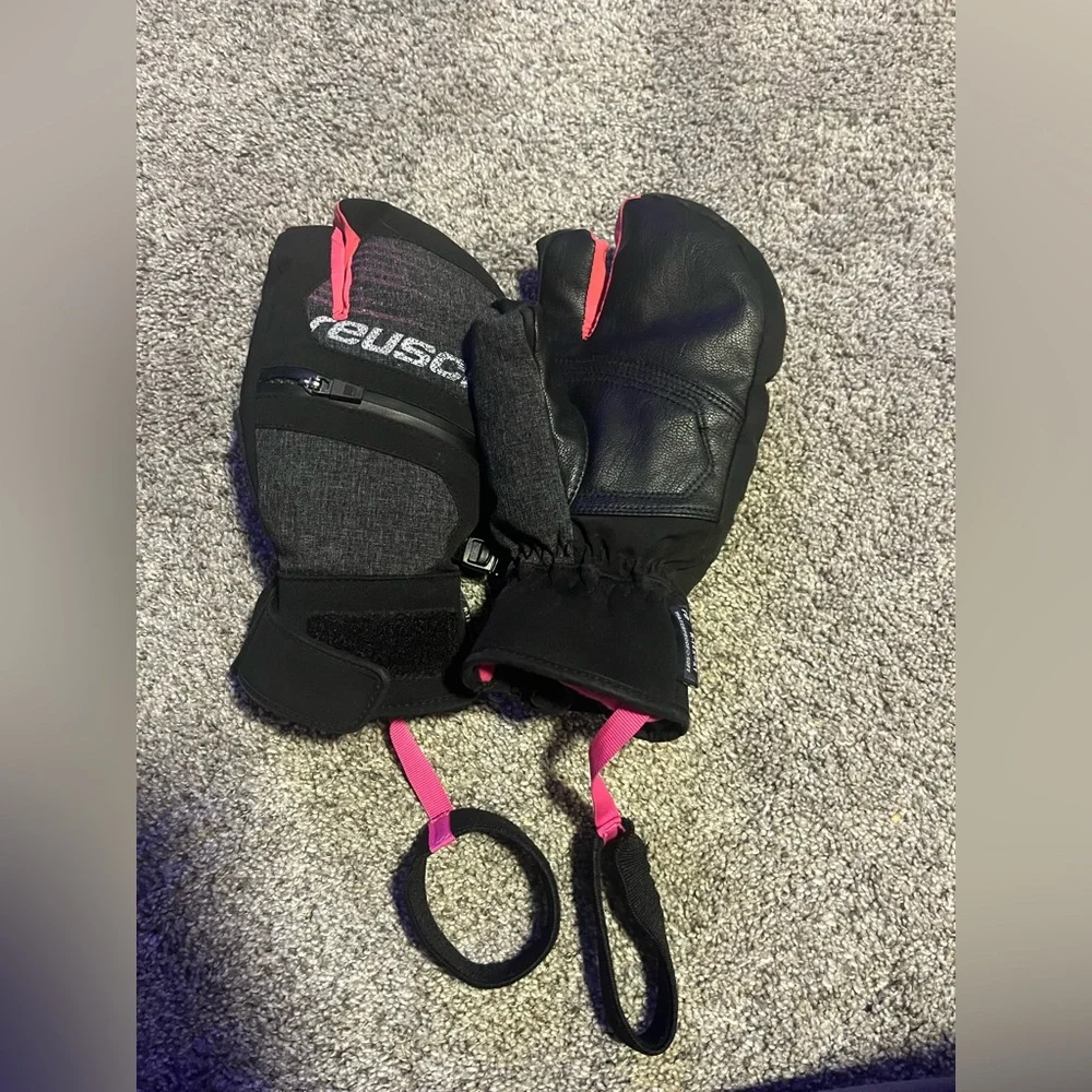 Reusch youth large 3 finger mittens euc